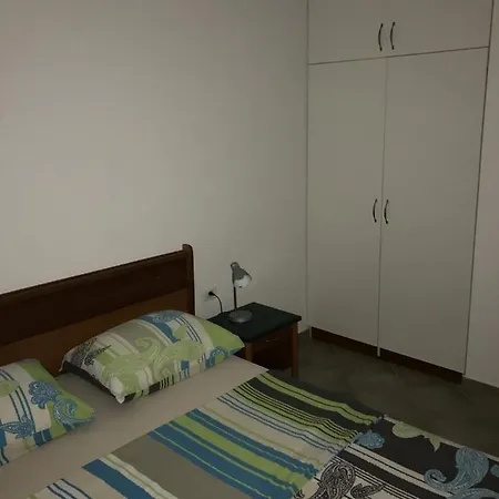 In With Balcony, Air Conditioning, Wifi
