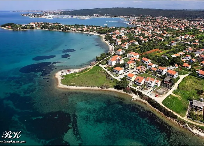 In With Balcony, Air Conditioning, Wifi *