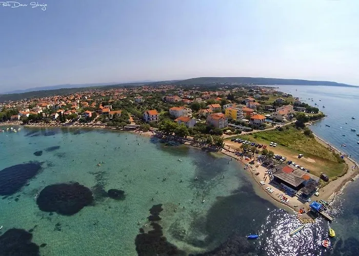 In With Balcony, Air Conditioning, Wifi Apartman