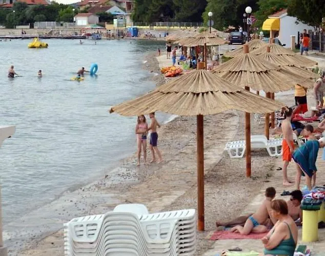 In With Balcony, Air Conditioning, Wifi Apartman *