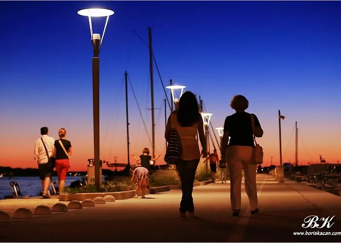 Apartman In With Balcony, Air Conditioning, Wifi